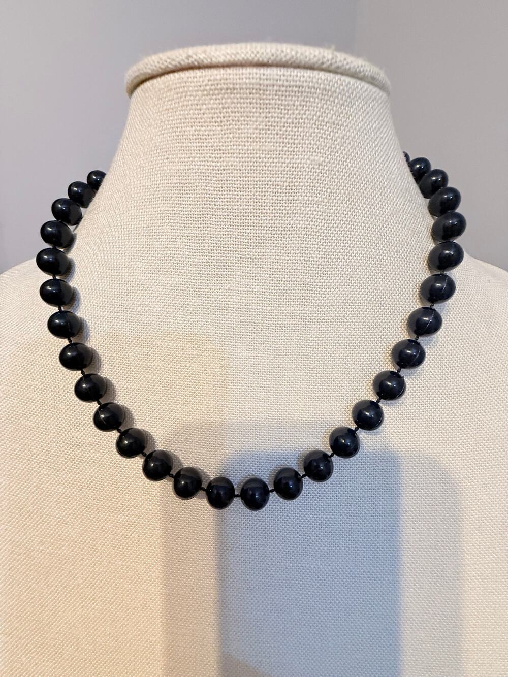 Vintage Black Bead Necklace 18”